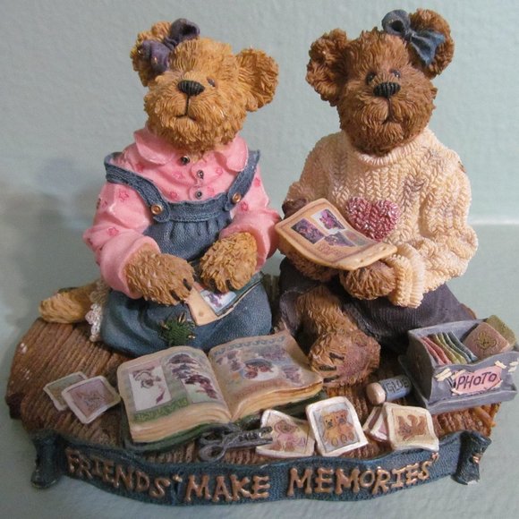 Boyds Bears - Jen and Michelle Scrapbook Friends - Picture 8 of 10